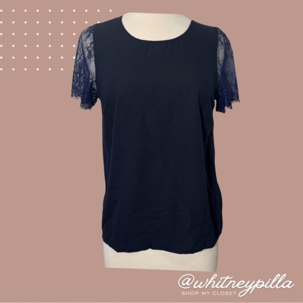 41 Hawthorn Blouse Navy Blue lace detail Short Sleeve top women’s size small